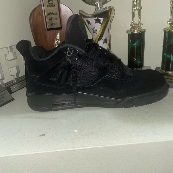 Jordan 4 Retro Black Cat (2020) - Picture 4 of 11